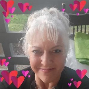 Meet your Posher, Pam